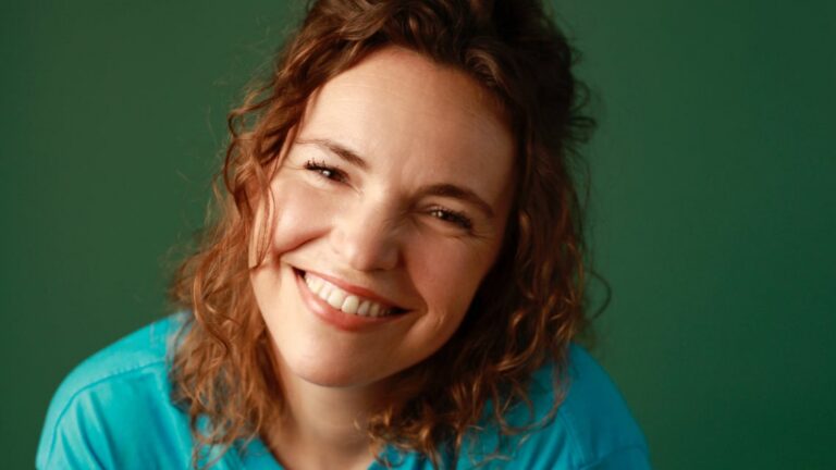 Beth Stelling: Let Me Get Loose LIVE at The Bell House