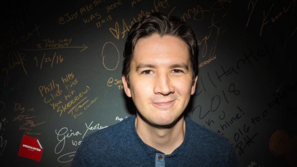 Santi Espinosa: ESPANGLISH LIVE at Cobb’s Comedy Club