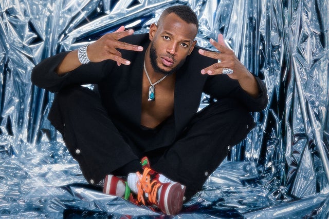 Marlon Wayans LIVE at Chicago Improv