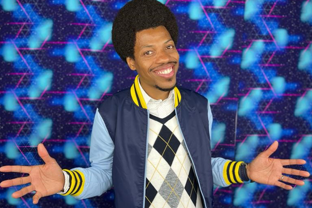 Mike E. Winfield LIVE at Chicago Improv