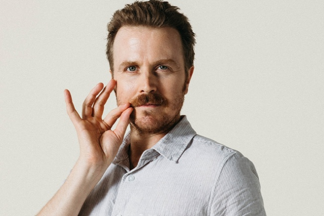 Gareth Reynolds LIVE at Laugh Out Loud Comedy Club